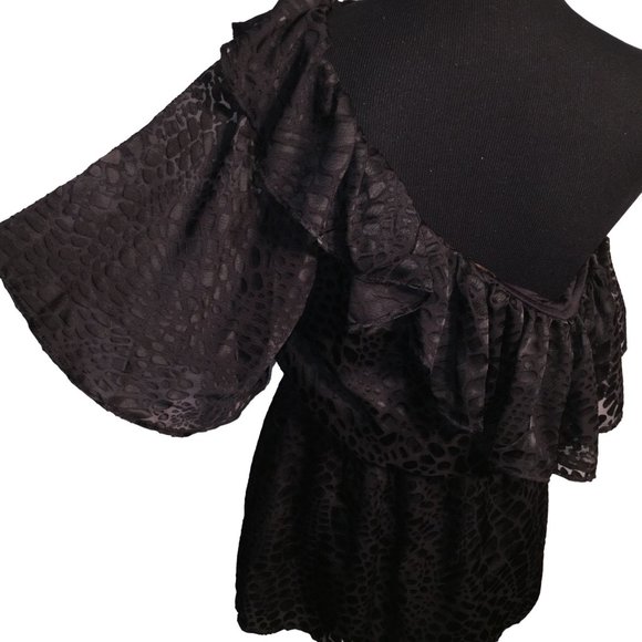 Grass Collections Animal Print Off the Shoulder Top w Large top Ruffle and cinch - Picture 6 of 7